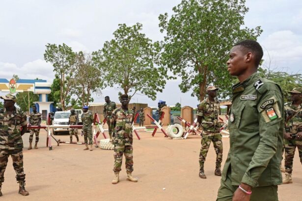 france pulls out trop in niger